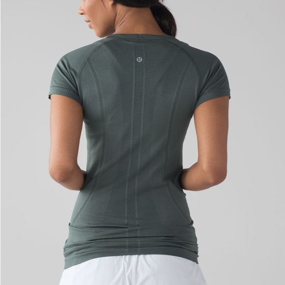 Lululemon Swiftly Tech Short Sleeve Crew Dark Forest / Dark Forest - Picture 3 of 9